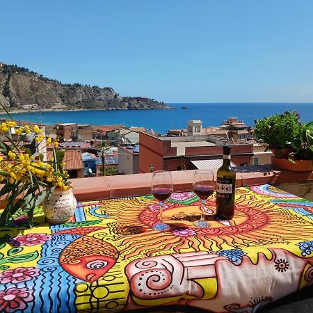 Mungi Bay, Flat With Sea View Roof Top Terrace Giardini Naxos Eksteriør bilde
